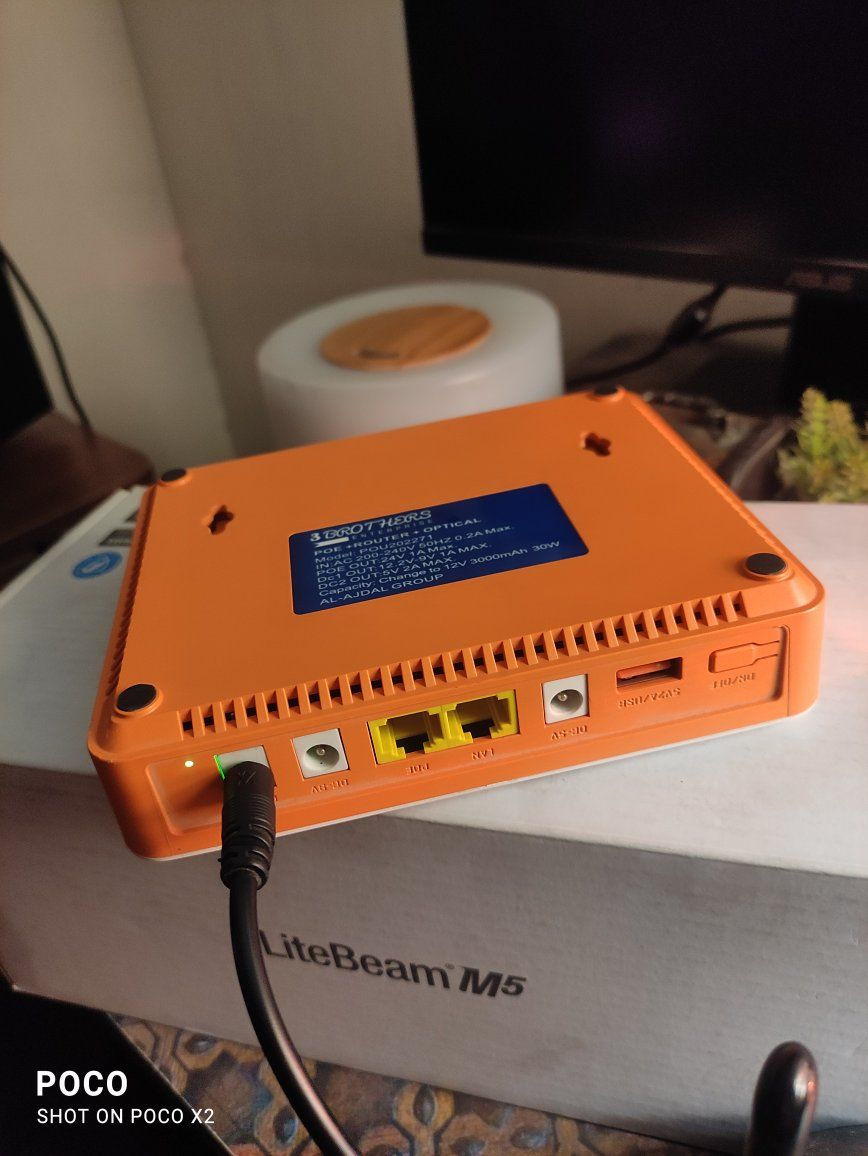 راوترات ونانو للبيع مع ups للنت اسعارهم كالاتي  سعر كل واحد الراوترات السود ال tp link جديد غير مستخدم وحديث يدعم 5g سعرة 30 الف
 والاسود الثاني كذلك حديث يدعم 5g مع منفذ للضوئي يعني يشتغل بدون تحويلة ضوئي سعرة 25 نظيف ع الفحص
 والابيض مايدعم 5g بس البث مالتة يكفي بيتين كلش قوي سعرة 15

 والنانو كذلك حديث وجديد مامستخدم مفتوح اللاصق مال كارتون فقط للفحص سعرة 75 الف 

والups جديد مفتوح من الكارتون فقط سعرة 20 

اذا تشتريهن كلهن اسويلك خصم خاص


**إذا كنت صاحب هذا الإعلان وتريد حذفه لأي سبب، رجاءا أرسل رسالة إلى الدعم الفني**