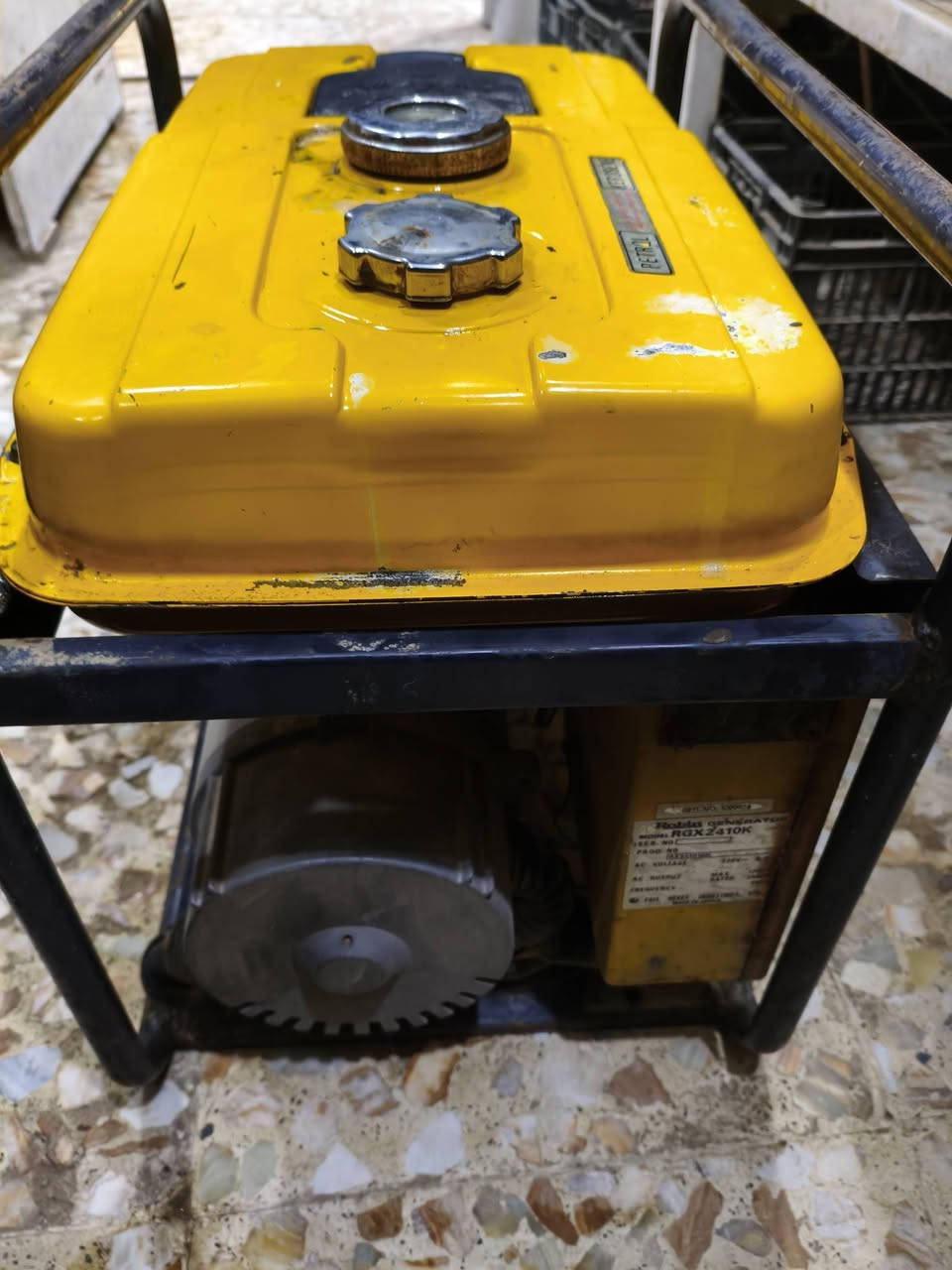 السلام عليكم مولده يابانيه تشتغل بنضام النفط والبانزين مولده بلاديه روبن ياباني السعر 250مكانها بابل ***********
