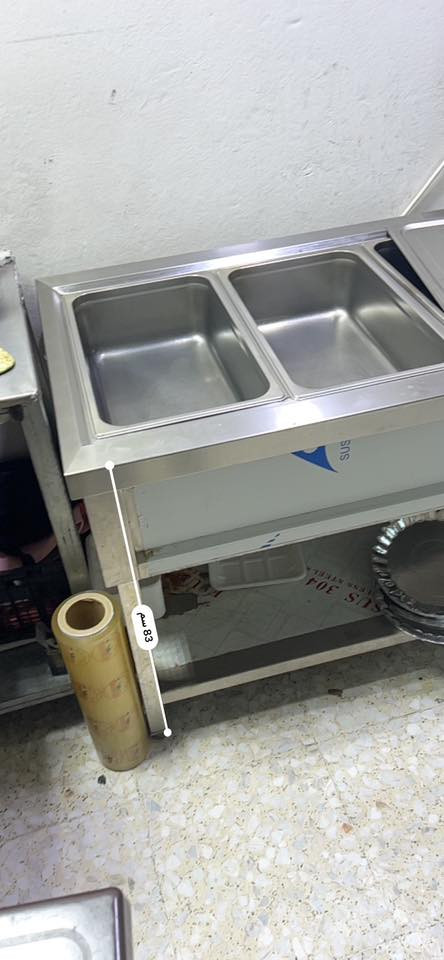 سلام عليكم عندي حمايه   جديده استخدام 15يوم بس وطباخ 3عيون وميز اللحميه سعرها 400 الميز 150 الطباخ 150
لاستفسار سناء ***********
