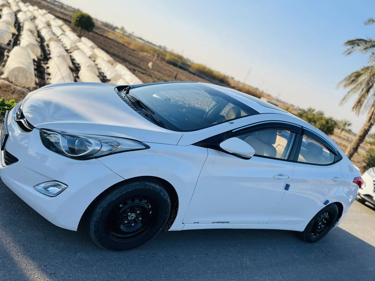 الانتره12خليجي مكفوله من الضربه بيهه صبغ بنيد اثر تقشير الصبغ مكفوله من المعجون والفتح كير محرك مكفولات  السعر113
***********
