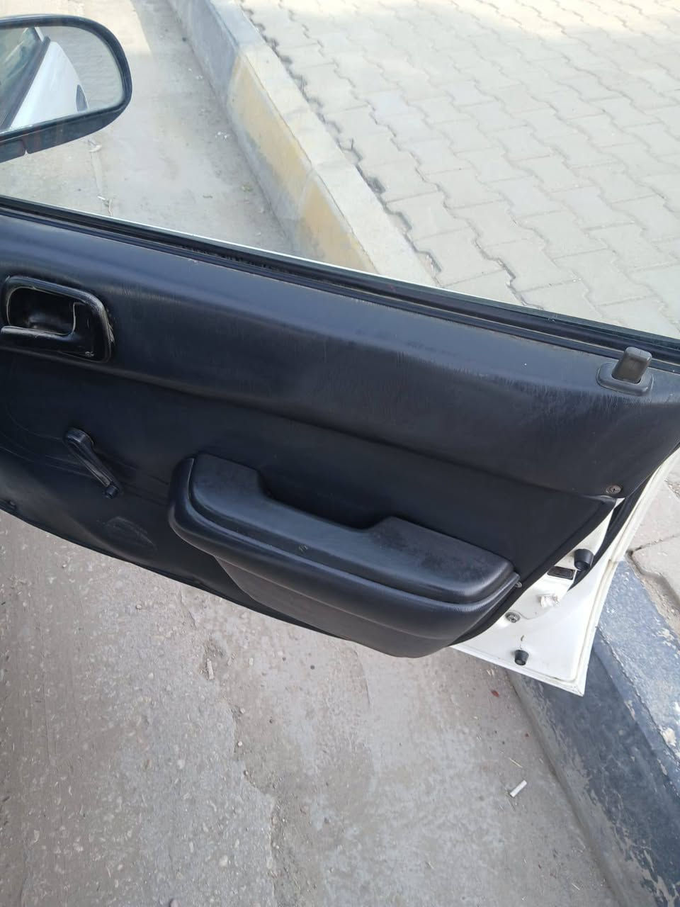 كورلا ٩٧ كيرمكينه حداديه تبريدتخم تايرباتري جديد٣قطع صبغ سعر٤٦ بيه مجال مكان سياره كربلاء رقم ‏‪***********‬‏
