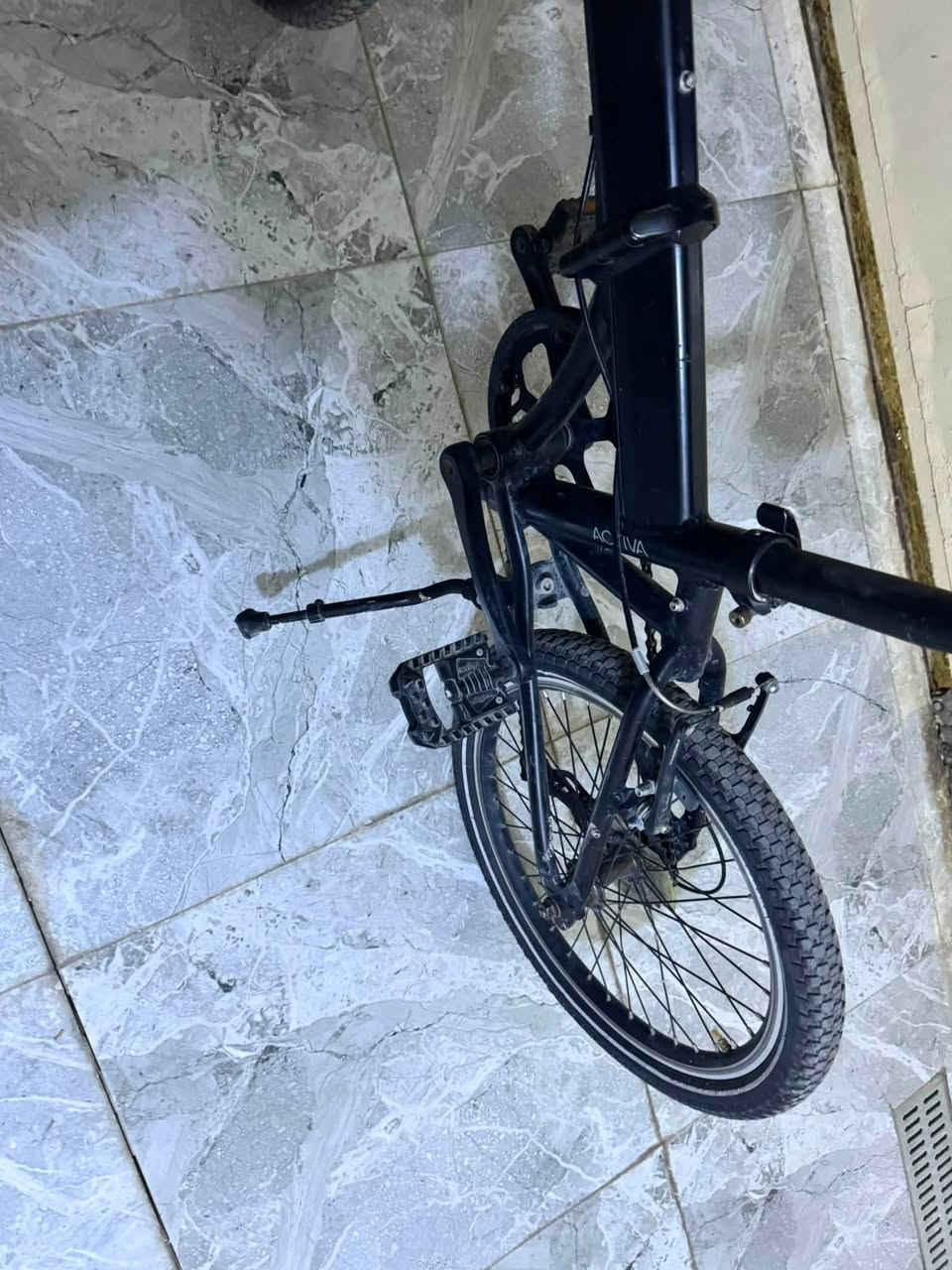 بايسكل ابو الطبك مع ضوه قوي بي مجال للاتصال *********** الموقع كفاءات السيديه
