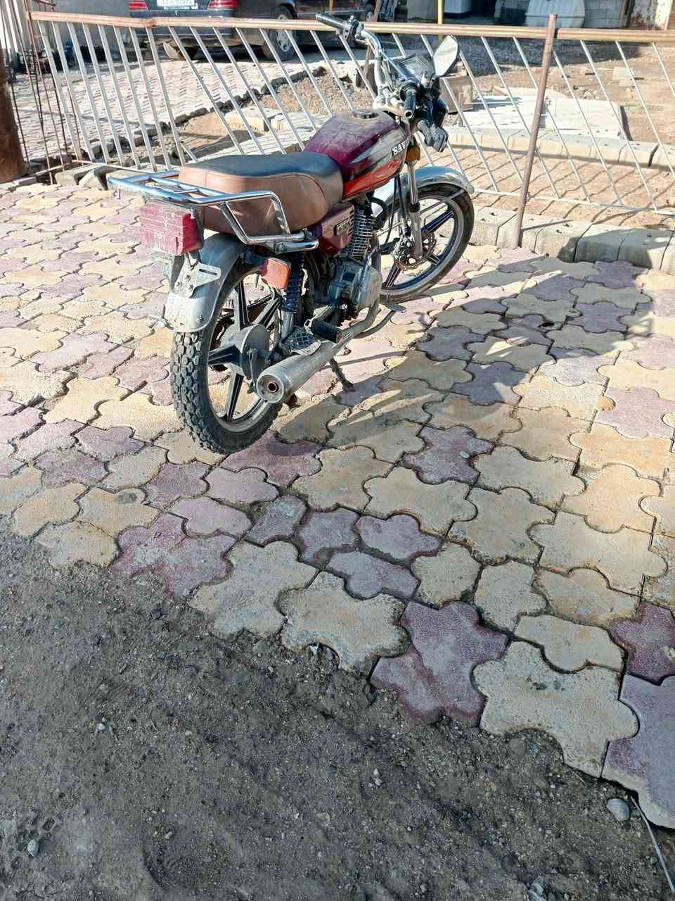 سيفان 2021 مال جناي محرك نشط تايرات الخلفي جديد والامامي نص عمر كهربائيات بس الفيشة تبدلهة ويشتغلن المكان السياحي معامل قرب محطة ابو زياد *********** السعر 450 وبيها مجال
