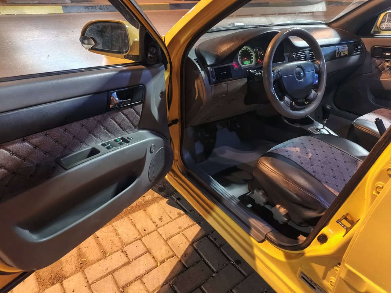 ‏اوبترا 2012 شركة العامة جاهزه من كلشي تدفئه تبريد  صدر درايم شفتات دبلات طبلات مشط ستيرن افلنحات دسعات دوشمه اذاين محرك دجة كير عبوة بانزين تخم تاير تخم واير ابلكات دوشمه ارضيه جلد شاشه كامره دواره السياره متعوب عليها امعمرها ابلادي مو تجاري صورة الغراض ويه الصور 
‏السنويه انكليزي السعر ٦٩  بيها مجال حك الجيه للشراي 
‏*********** مكان السياره كاظمية
