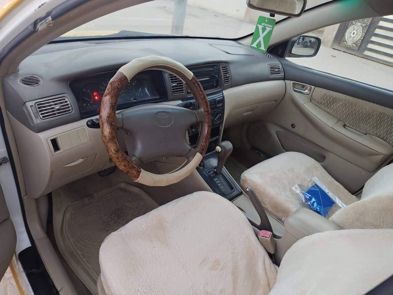 كورلا بــيكاتشو بسعـر 68 وبيه مجال  جاهزه وكفاله  موديل 2007 رقمه نجف  سـنويه جديده مصفره هيئه وغرامه سياره جاهزه حداديه جديده كير محرك كفاله كهربائيات كله جاهزه  عنواني النجف  ***********
