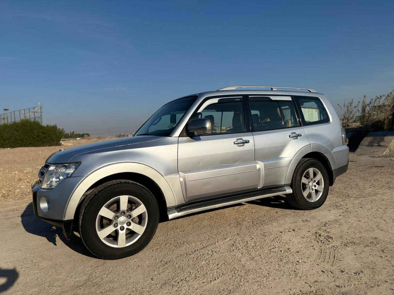 باجيرو حبتور ٢٠٠٨ بغداد مكفولة بأسمي 
السعر ١٢٥$ وبيها مجال بسيط
المكان بابل الإسكندرية 
***********
