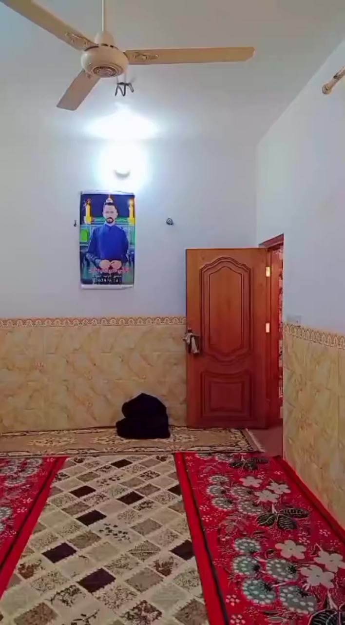 مبادره او نقد 
دار البيع المساحه 100 الامن الداخلي خلف الجامع الاخضر موقع ممتاز بناء طاووق غرفه نوم صاله واستقبال ومطبخ بناء طابور كافه الخدمات والاستفسار اكثر اتصال على الرقم
***********
***********
