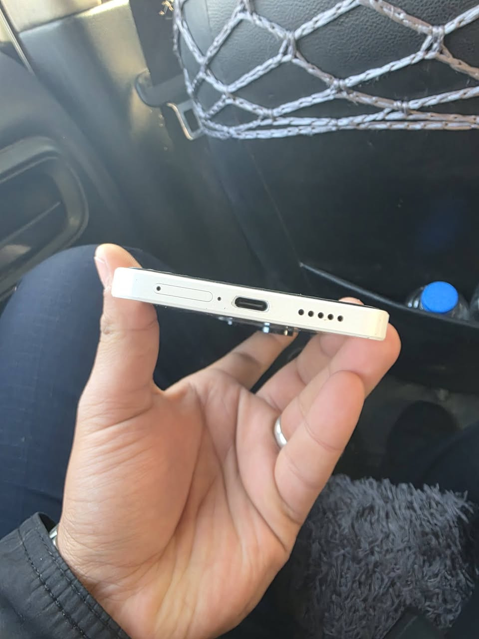 بوكو اكس٦ الشاشة6.67 بوصة - 120 هرتز - AMOLEDالذاكرة256  جيجابايتالرام12 جيجابايتالكاميرا64 + 8 + 2 ميجابكسلالمعالجSnapdragon 7s Gen 2البطارية والشحن السريع5100 مللي أمبير - 67 واط
 عنوان بغداد ***********
سعر ١٩٠ بدون غراض
