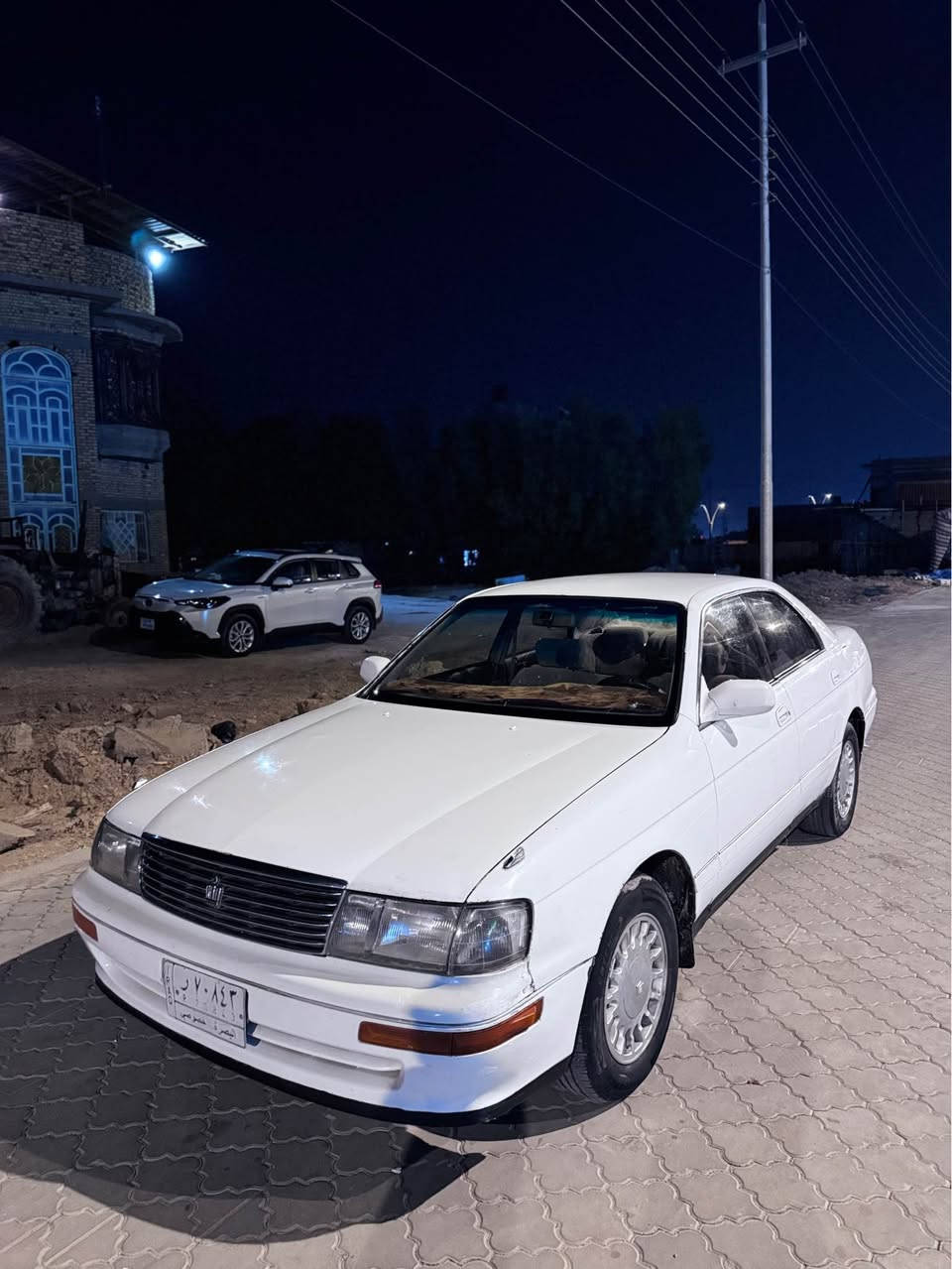 بطى للبيع مديل 2000 مكفولة كص ونقل جثة كير ومحرك محرك هستوة مبدل سنوية صار الها شهر من صقطت رقم بصرة راء مرحلة وكاملة راعية يريد تحويل ثاني يوم 
مكان السيارة بصرة شط العرب
السعر 50 وبيها مجال 
*********** البصرة, العراق
