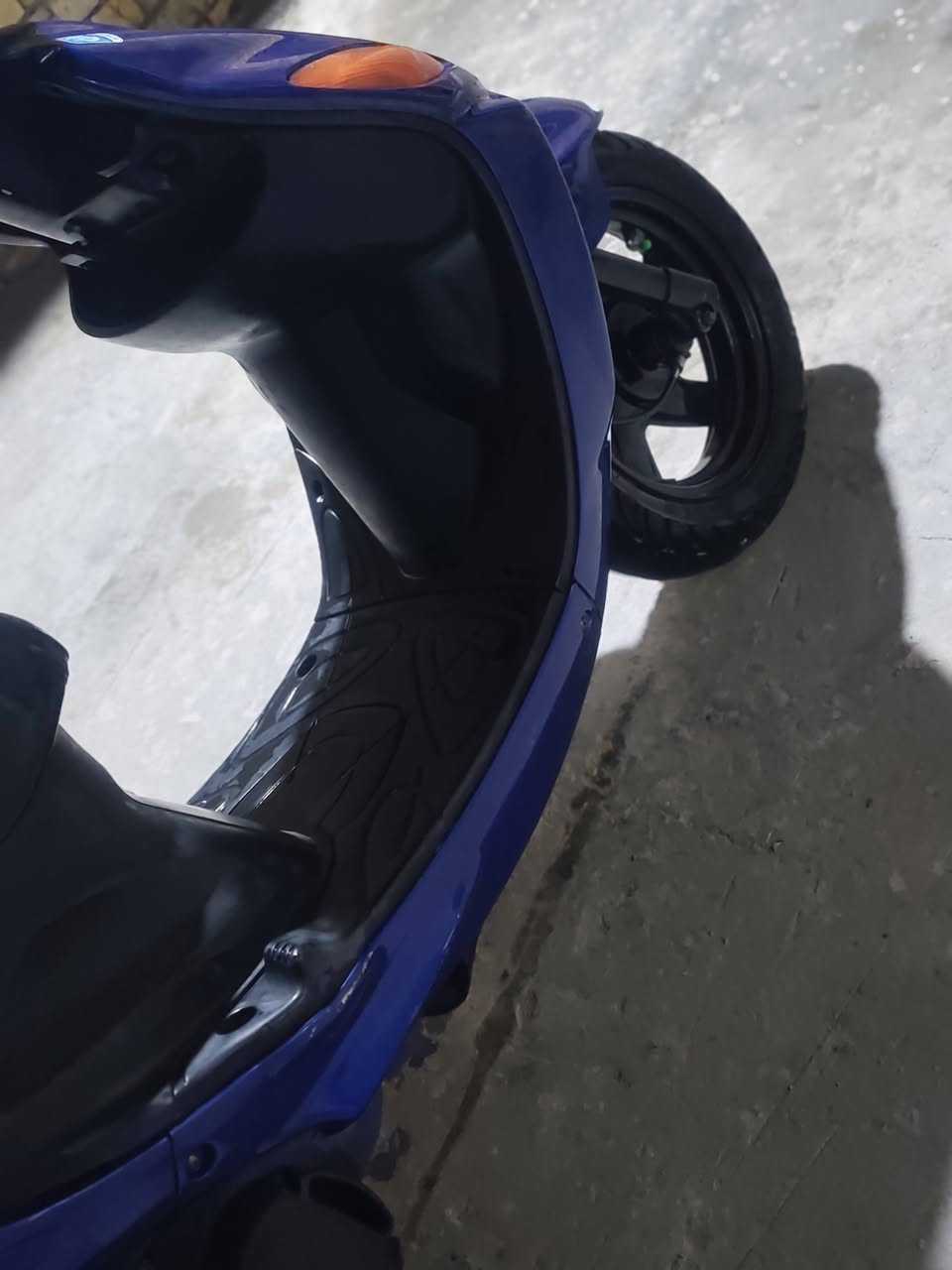 دراجه اكزز حاويه شرط مكينه شرط ستان كهربائي سويج نكره سلف ممطخوه هندر… .دراجه حاويه   شرط مشروطه من كلشي ..***********
