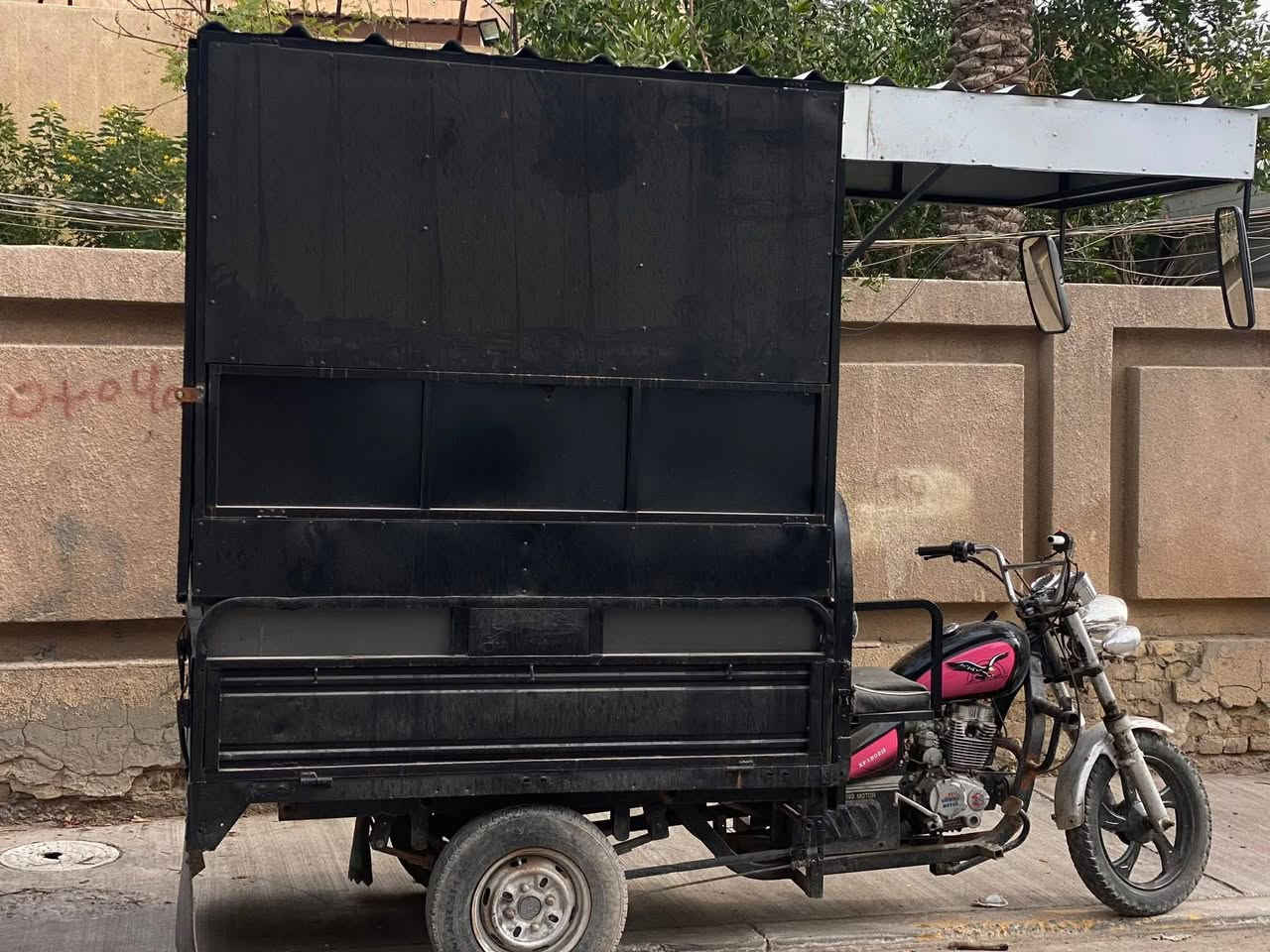 السلام عليكم ورحمه الله وبركاته عندي ستوته معروضه للبيع ستوته نظيفه كلش واقفه علىم اوراقها كامله ومنفيس وقمرق حياكم الله سكني انبار خالديه سعر 1,300 وبيها مجال ***********/***********2
