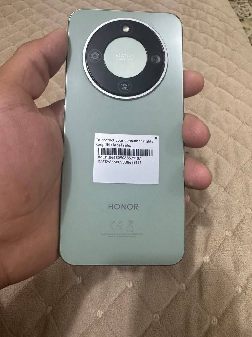 السلام عليكم
HONOR x9d
ذاكره 256 
عشوائية 12
معالج سناب دراكون جهاز نضيف غني عن التعريف مكاني كوت الفلاحية للاستفسار *********** بي واتس
