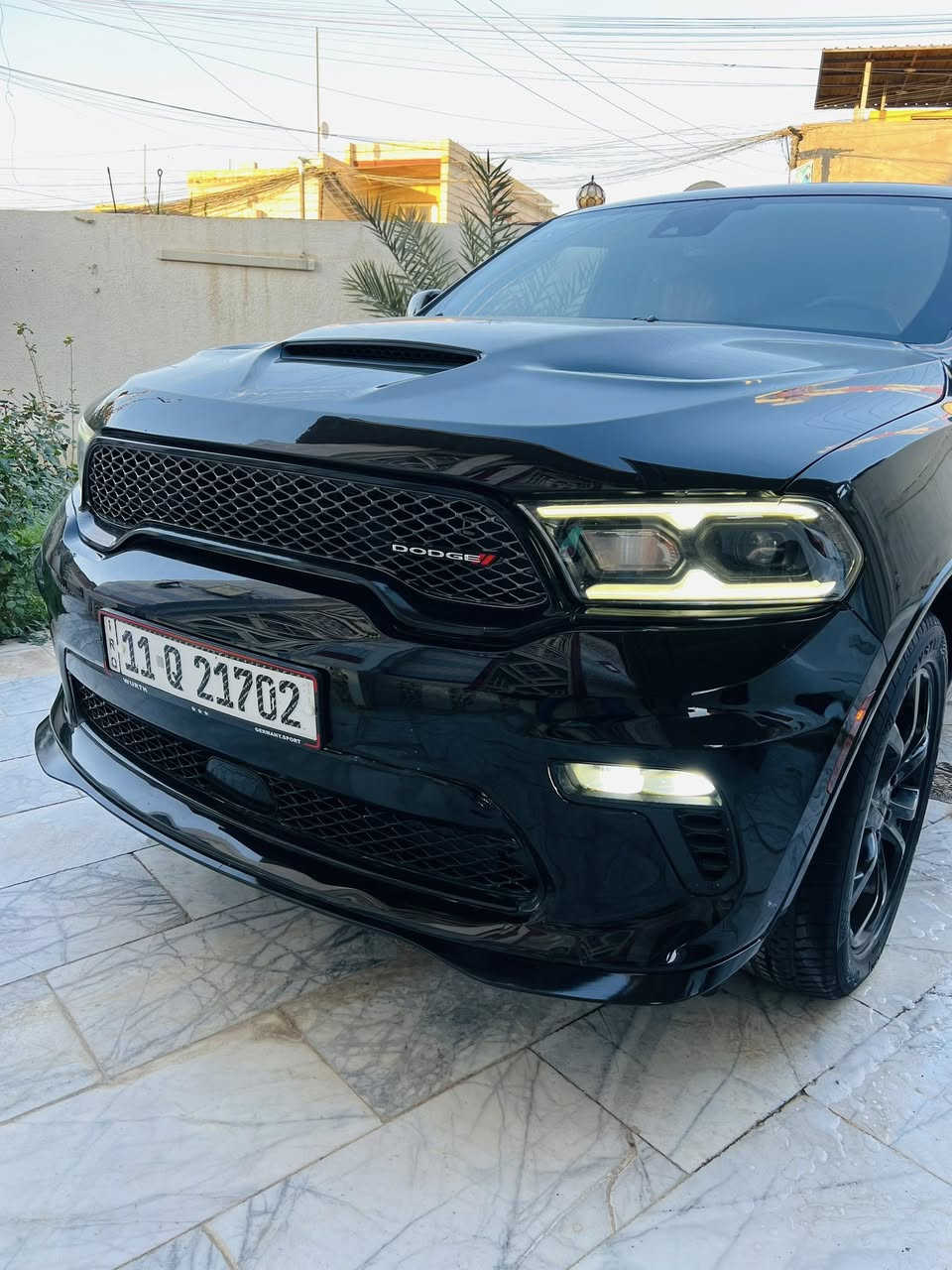 السلام عليكم ورحمة الله وبركاته
للبيع او المراوس

دوج دورنكو 2023 

محرك V6 سلندر 3600 

حساسات خلفية

بصمه تشغيل 

والأبواب الاماميه بصمه

3 قطع تبريد

مرايه عاكسه للضوء

رادار امامي

رادار جانبي 

مثبت سرعه

نقطة عمياء

فور ويل

توقف ذاتي عند الرجوع 

اطفاء ذاتي

كشنات جلد كهرباء 

كشافات امامية

ثلاث وضعيات للقياده

لايتات زنون

كامرة دوارة

شاشة كبيرة

حادثها كلش خفيف فقط بنيد محدث 
***********

عنوان السياره ناصريه

السعر ب288 وبيها مجال
