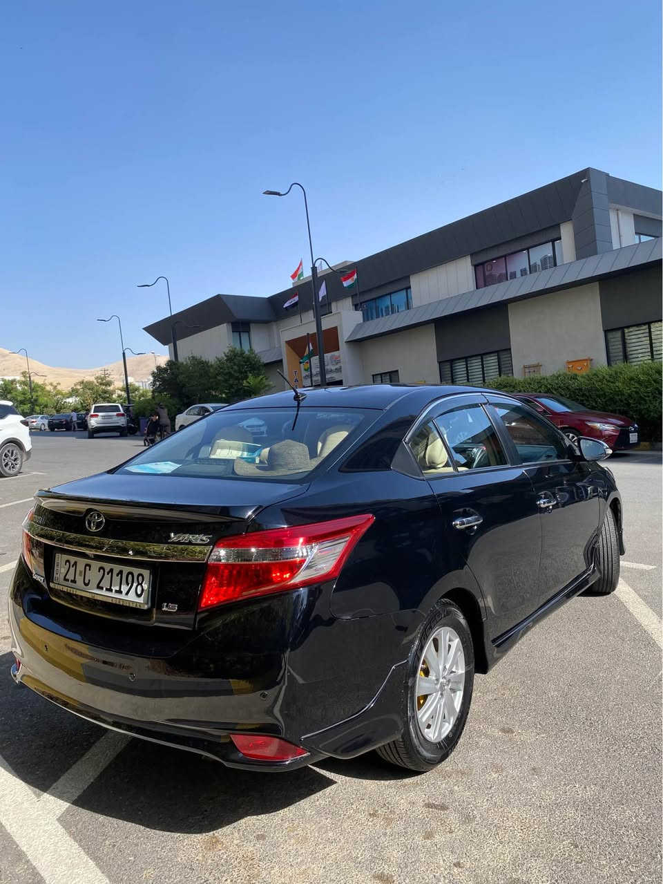 تۆیۆتا یارس ٢٠١٤ سپۆڕت ڕەشی قەتران 
مەکینە گەورە مەرخوب 
پێنج ویلکەپە 
ئاوێنە کارەبای 
ماوای ڕۆشتن ١٠٨٠٠٠
بێ بۆیاخ ✅
١١٧$ گەڵاو مەجالێکی کەم 
*********** السليمانية, العراق
