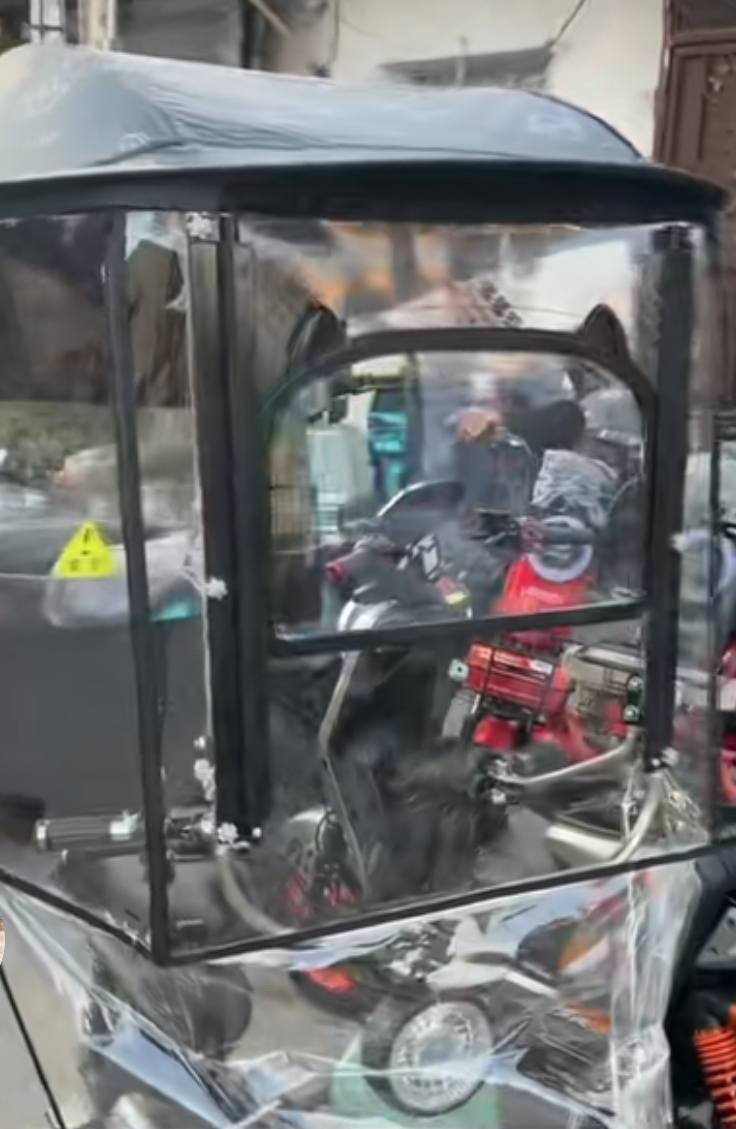 🌹آلًَسًــــــــلَآمِ عــــــــلَيـــــــّكَمِ🌹
مِــــــــظٌــــــــلَهِ مطريه دبل جامه تنشد لجميع أنواع الدراجات مشدوده جديده وكامله نوعيه أصليه جاي يبيعوها ب 35 ألف أني أبيعلك 30 الف مشدوده وكامله للأستفسار خاص أو واتساب ***********
