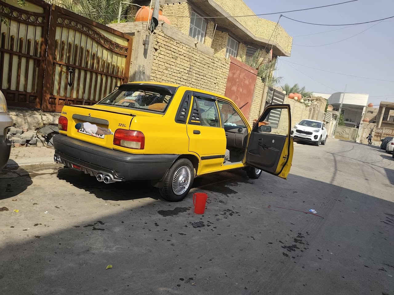 سلام عليكم سايبه للبيع موديل 2012 رقمه نكليزي بغداد  راعيه بكربلاء 
سياره نظيفه ما متعوبه *********** واتساب السعر 29
