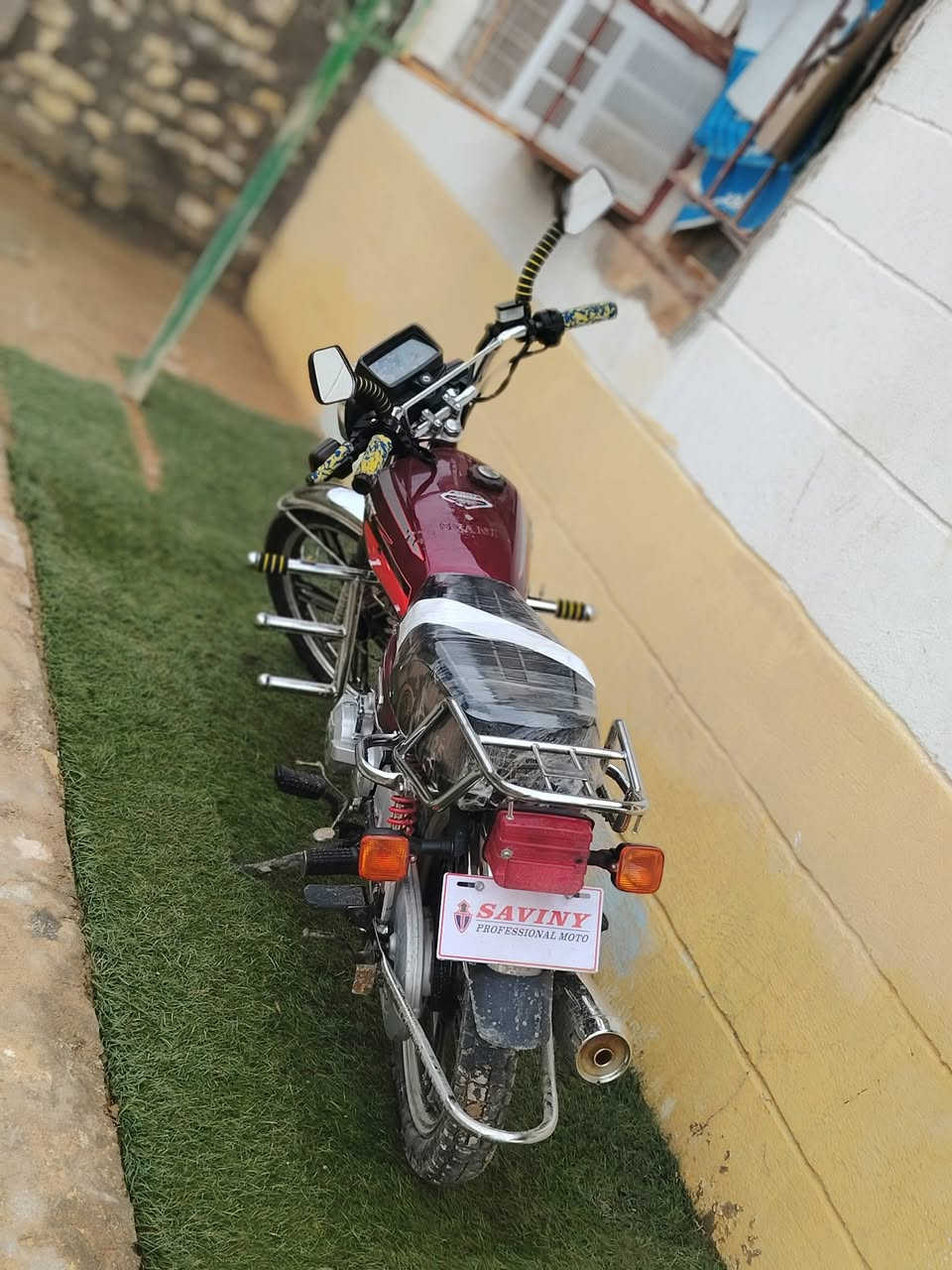 #ادمن
سيفان ل بيع مكمرك اوصولي اوراق 

موديل 2021 

سويجات كامله 

نشاط فول 

محرك مكفول 

نضافه فول 

السعر 775 وبي مجال

***********
