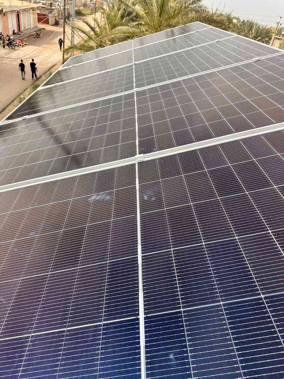 اليوم الأحد الموافق 08/02/2026
تم بعون الله إكمال نصب  وتشغيل منظومة  للطاقة الشمسية في #قضاء #مندلي #اشبيليا
تجهز 20 أمبير نهارا  15 أمبير ليلا وتتكون المنظومة من:-
1-ألواح شمسية عدد 10 قدرة اللوح الواحد 640 واط
2- بطارية نوع ليثيوم قدرتها 15 كيلو واط
3- أنفيرتر  قدرته 6 كيلو واط
4- بورد خاص بالمنظومة متكامل الحماية
5- هيكل حديد مغلون مقاوم للصدا
#ملاحظه: لانعمل ببطاريات التجميع الرديئة. 

بإدارة عمر ياسين 
وحسن سالم
للأستفسار أكثر الأتصال او مراسلة الأرقام  التالية. ‏
0771 206 0460  
***********
