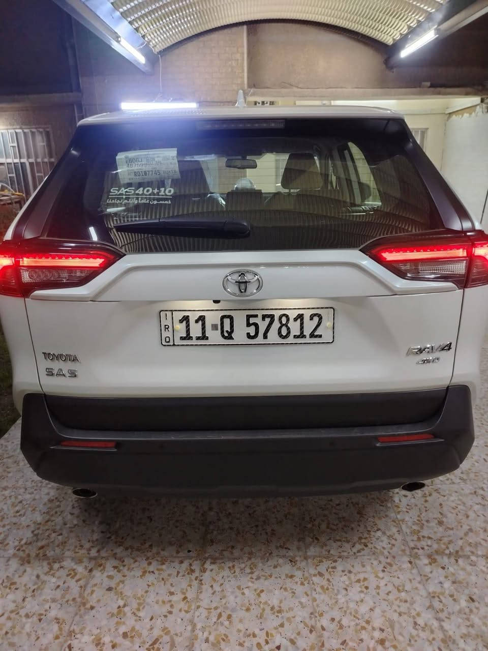 السلام عليكم
مكلف بالنشر 

تويوتا راف فور موديل 2024 لون ابيض شركة ساز بعده بالضمان 

ماشية 4300 كيلو يعني اخت الزيرو

 كلشي على وضع الشركة حتى الدواسات بعدهن مامشدودة

 مابيه اي ضرر صيانته بالشركة 

فورويل درايف محرك 2500 

كتلوكات الشركة وكارت الضمان وكلشي موجود 

السيارة رقم بغداد 

السعر 40 مليون وخمسمية الف دينار

للاتصال 

0773 169 8873

اني مكلف بالنشر
