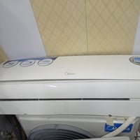 سبلت ميديا ٢طن استخدام موسم واحد فقط سعره ٤٥٠ مع التوصيل والشد والفحص ...