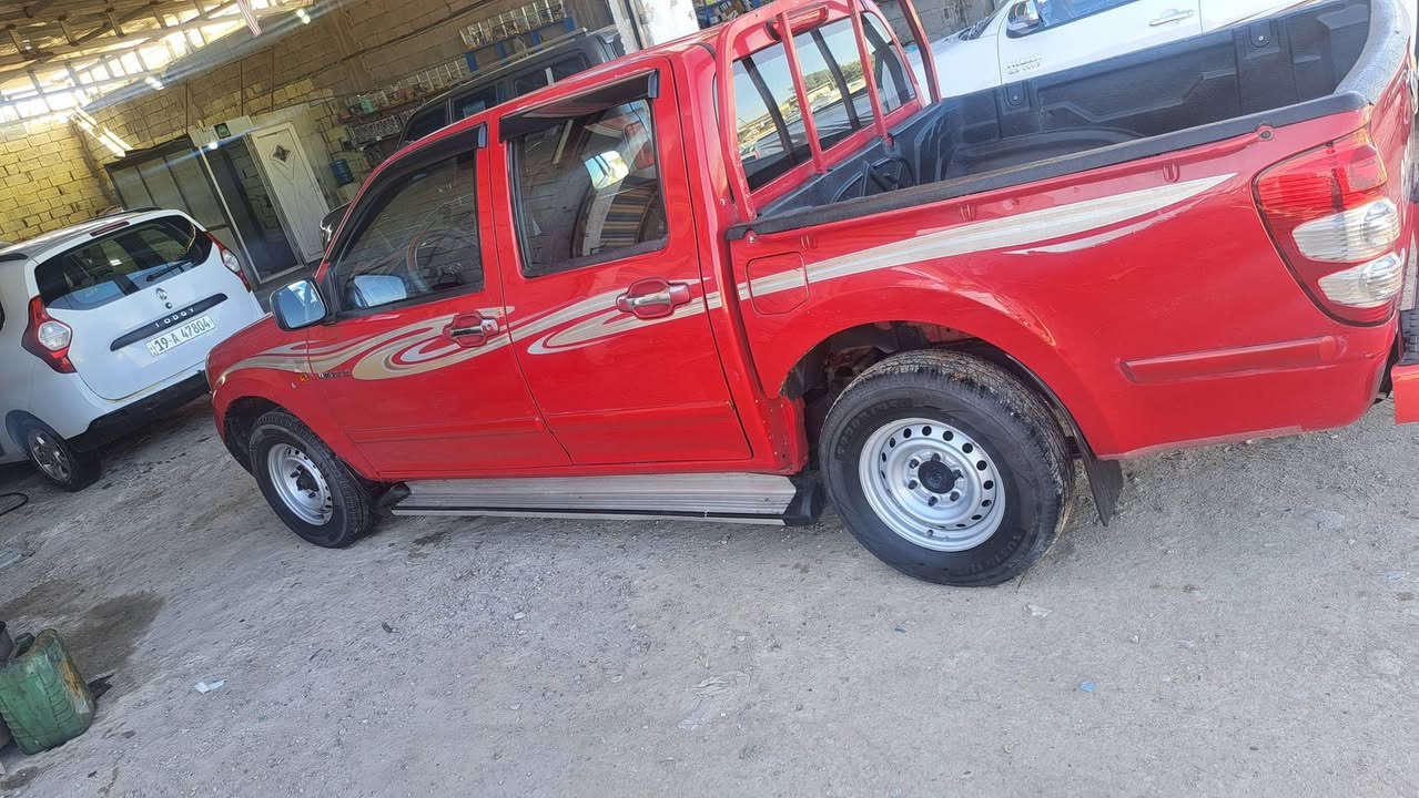 سلام عليكم للبيع بيكم كريتويل موديل 2011 مكينه وكير علشرط حداديه جديده تخم تاير جديد كهربايات كله شغاله تحويل مباشر سنويه مجدد سياره حلوه وجهزه مال جناي مكان نجف  ***********
