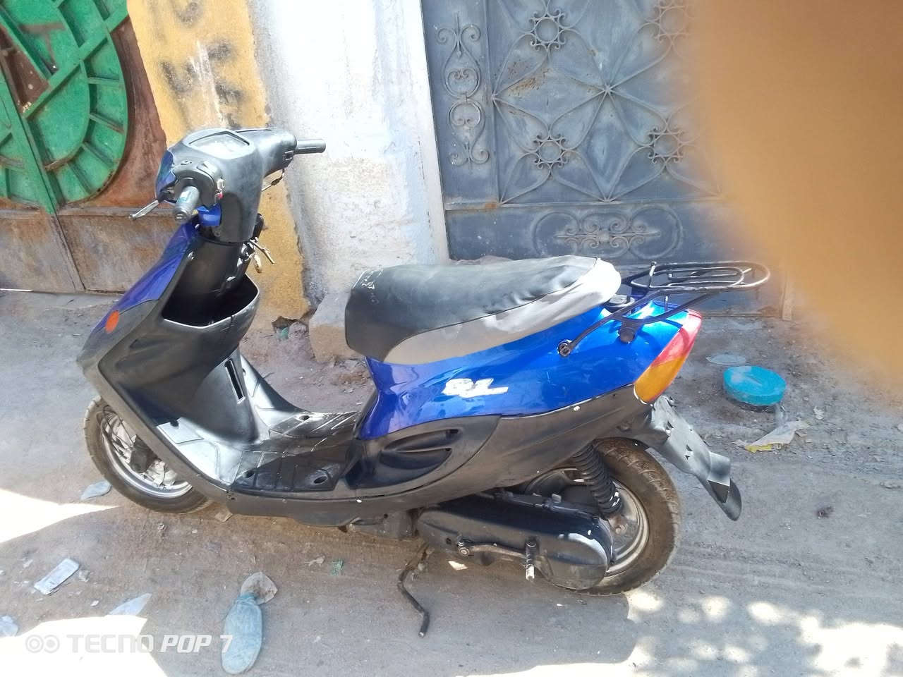دراجه تسع زروف شغاله من كلشي كهربائيات وسحب قوي ونهضه قويه السعر 250 مكينه ناعمه ودكه وحده تشتغل مكاني البصره المطيحه رقمي للتواصل ***********
