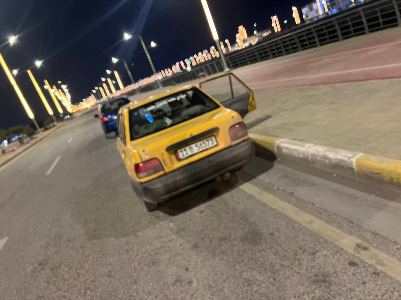 السلام عليكم سايبة للبيع موديل ١٢ سيارة جاهزة محرك كير زينات هيئة غرامة مصفرة بأسمي سنوية ساقطة صار شهرين سيارة حلوة جاهزة بيهة شاصي واحد طاك ولباقي زينة السعر ١٩ وبيهة مجال الرقم *********** بي واتس اب
