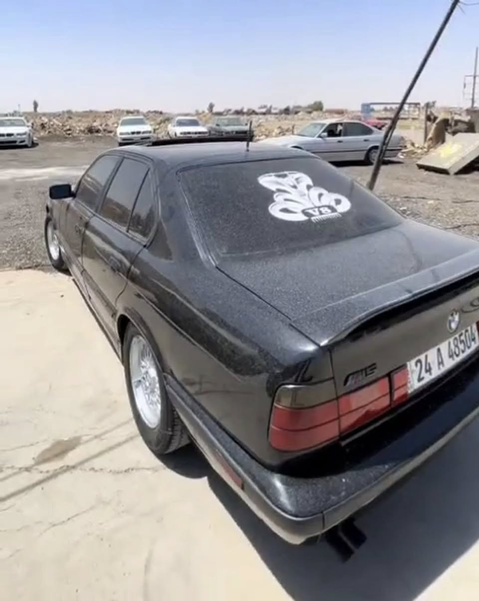 السلام عليكم .

BMW540i للبيع 
لسيارهه فول مواصفات صبغ 

جماليه فقط حداديه 90/100 

فتحت سقف كشنات جلد سيارهه 

نصبتهه حلوهه سيارهه تاخذه 

ماتصرف عليه فلس شرط لشلعه 

لسيارهه بسمي سنويه ل30

تجي وشوف بعينك اتراي للبصرهه 
#الــسعر 85وبيه مجال بسيط حك لجيه
#العنــوان بابــل السياحي 
متواجد فيس 
#***********
💙🍂
