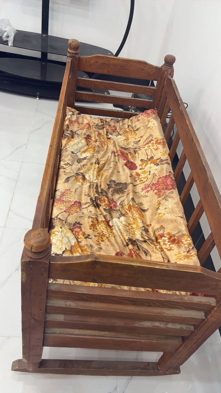 تخت هزاز خشب ب ٤٠الف مكاني هاكوري


**إذا كنت صاحب هذا الإعلان وتريد حذفه لأي سبب، رجاءا أرسل رسالة إلى الدعم الفني**