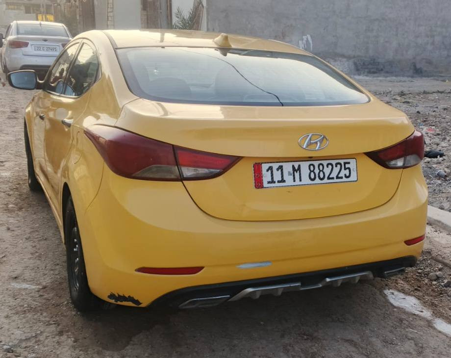 السلام وعليكم ورحمه الله وبركاته
الانتره موديل 2016 وارد امريكي رقم بغداد باسمي السياره تحويل ثاني يوم مصفره هيئه وغرامات مكينه جديده منضومه تبريد جديده تخم تاير جديد السونار موجود بل صور 
السعر 115 وبيه مجال قليل حك الجيه
العنوان بغداد المحموديه ناحية الرشيد 
الهاتف/***********
