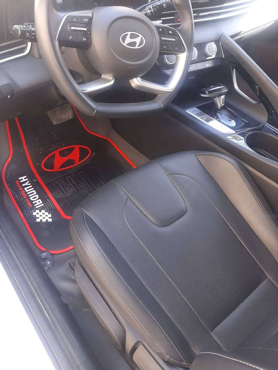 النترا للبيع موديل ٢٥ فول مواصفات واحد على واحد رقم أربيل مميز تحويل ثاني يوم ماشيه ٣ الف وضع الزيروا مدوشم الكاعيه والصندوك مكفوله كفاله عامه السعر ١٥١ وبيه مجال بسيط ***********
