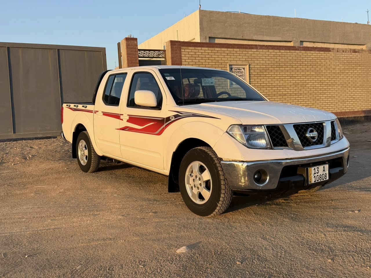 سلام عليكم نيفاره موديل ٢٠١٤ اوتماتيك رقم ميسان الدولي  سنويه ٢٠٣٠محرك مامفتوح تخم تاير حداده جديده تبريد ثلج تتفئه شغاله سياره حلوه ومال جني سعر ١١٨وبيه مجال بصيط *********** مكاني البصره القرنه
