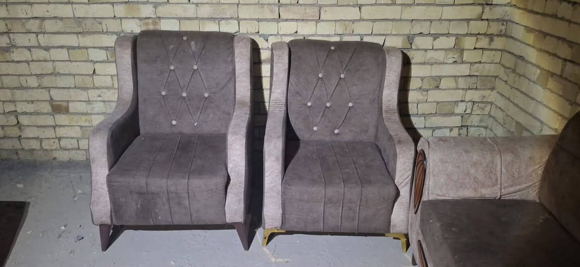 السلام عليكم تخمين
التخم الواحد 10 مقاعد السعر التخم 150 وبيه مجال 
الاستفسار ***********
