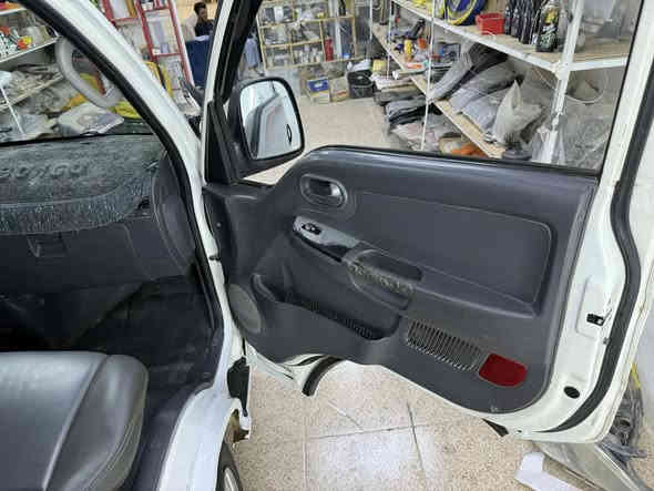 بسم الله.  ( كيا بنكو موديل ١٦.  مسكر كرنفال بم ونوزل كفاله عامه بسمي رقم نكليزي  بيع فقط مكان بابل حمزه الغربي)
*********** سعر ١١٩
