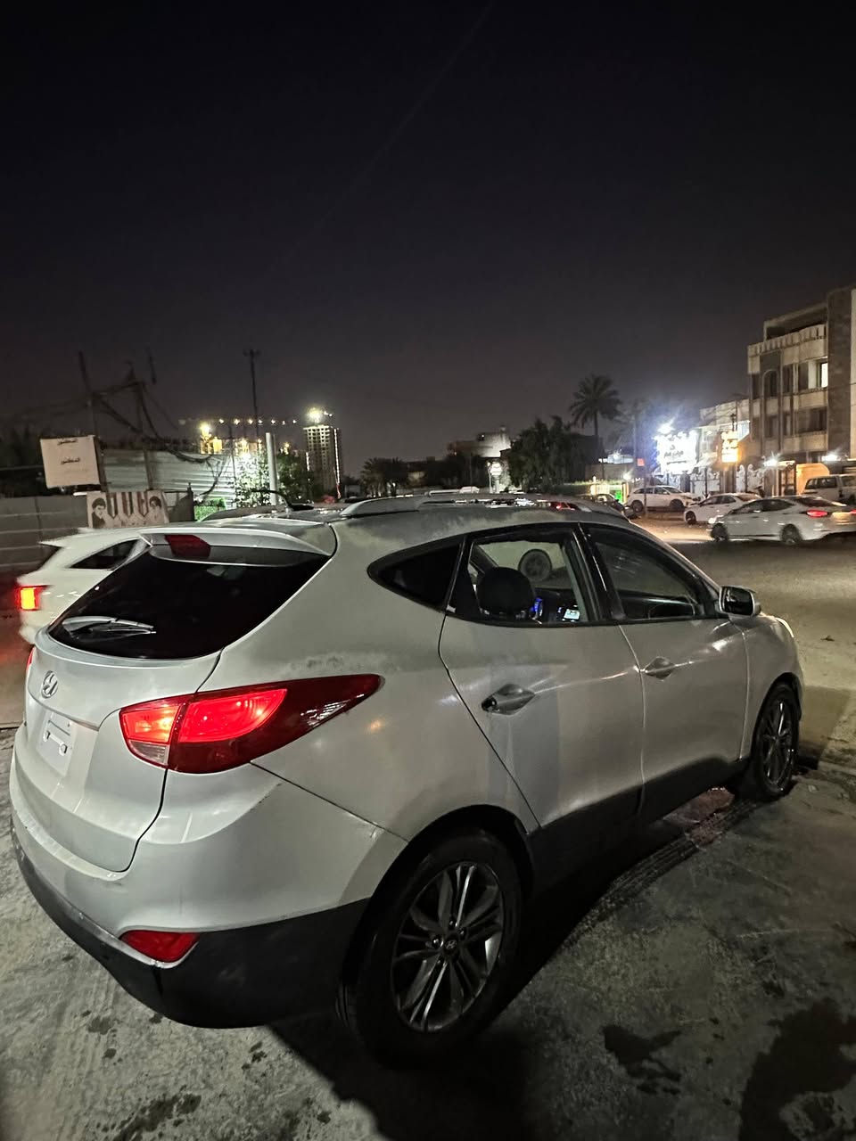 هيونداي توسان 2014 – وارد أمريكي
السيارة مكلوبة
مبدّل بيها بنيد وجاملغ وباب السايق 
السيارة جارده وصارلها 4 سنوات متروكة
ماشيه  58 ألف كم (قابل للزيادة)
كير المكينة مكفول
مكينة 2400 GDI
السيارة باسمي
الرقم جديد إنكليزي
السنوية نافذة لحد 2031
هزة جديدة

السعر: 90 وبيها مجال قليل
الاتصال: ***********
متواجد واتساب
