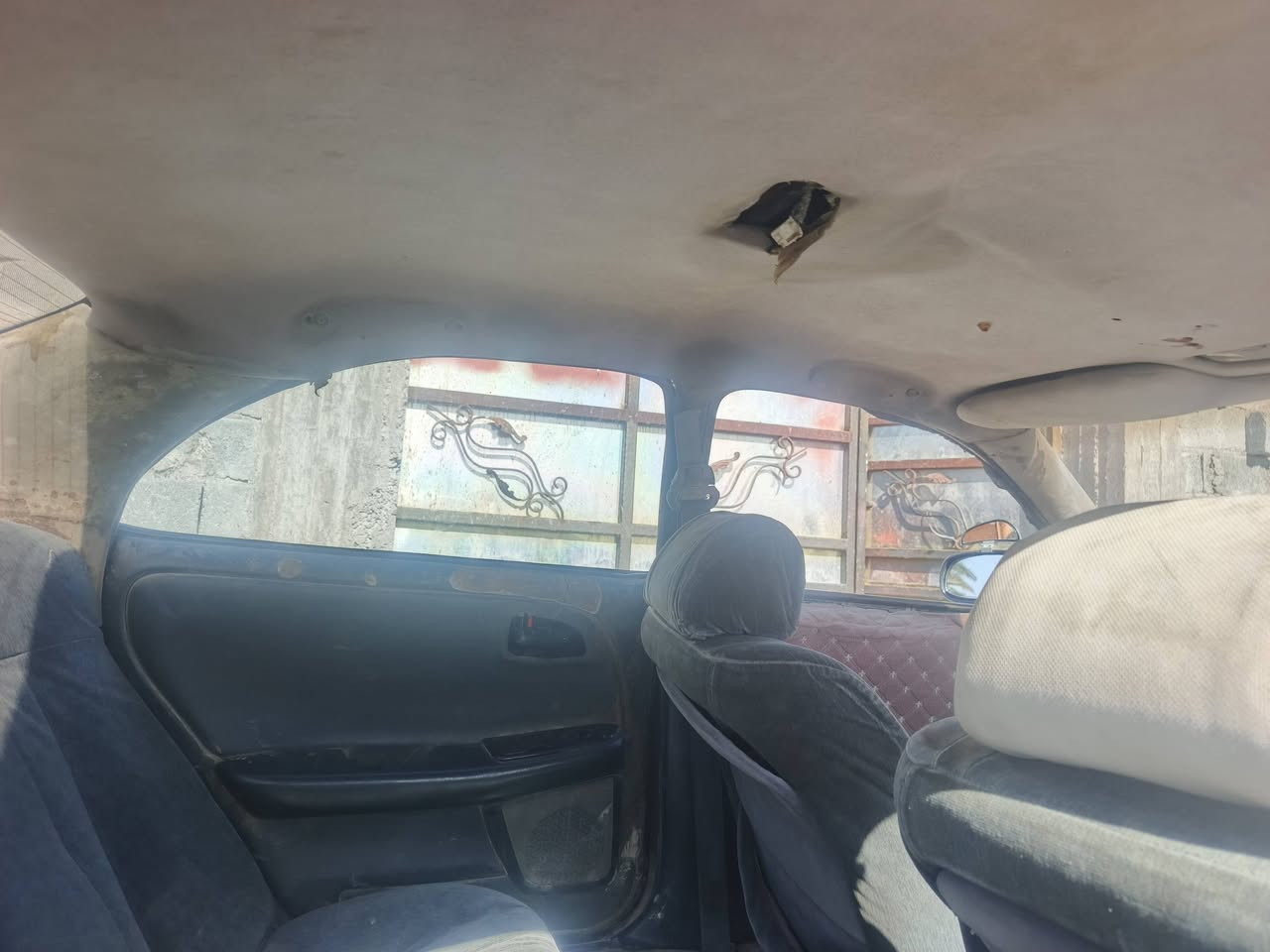 السلام عليكم سيارة للبيع تفاصيل داخل المنشور
