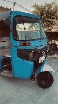 تكتك20 لبيع سعر 6 وبيه مجال رقم وسنويه بغداد شغله رقم الهاتف 077340469...