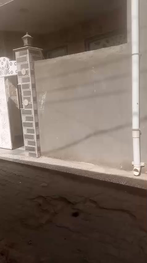 السلام عليكم اخوان بيت بالبدراوي على الشط مقابيل المكتبه بناء جديد موقعه كلش حلو الاستفسار على الرقم رجاءا ***********
