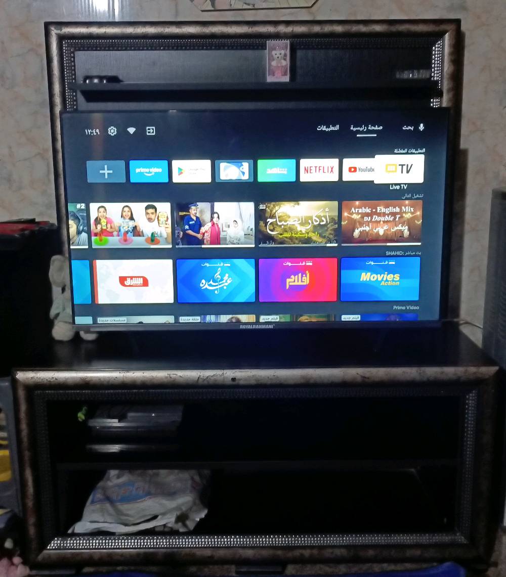 السلام عليكم عندي
بلازمه وميز 
 ROYALRAHMANI النوع
 SMART TV
اصدار 11
نضام اندرويد حجم 43
نضيفه كلش  كلشي شغال انترنت وتطبيقات
ميز صاج خشب نوعيه قويه 
عنواني كوت حي الحكيم 
السعر ثنينهن ب 280 وبيهن مجال قليل جدا
*********** 