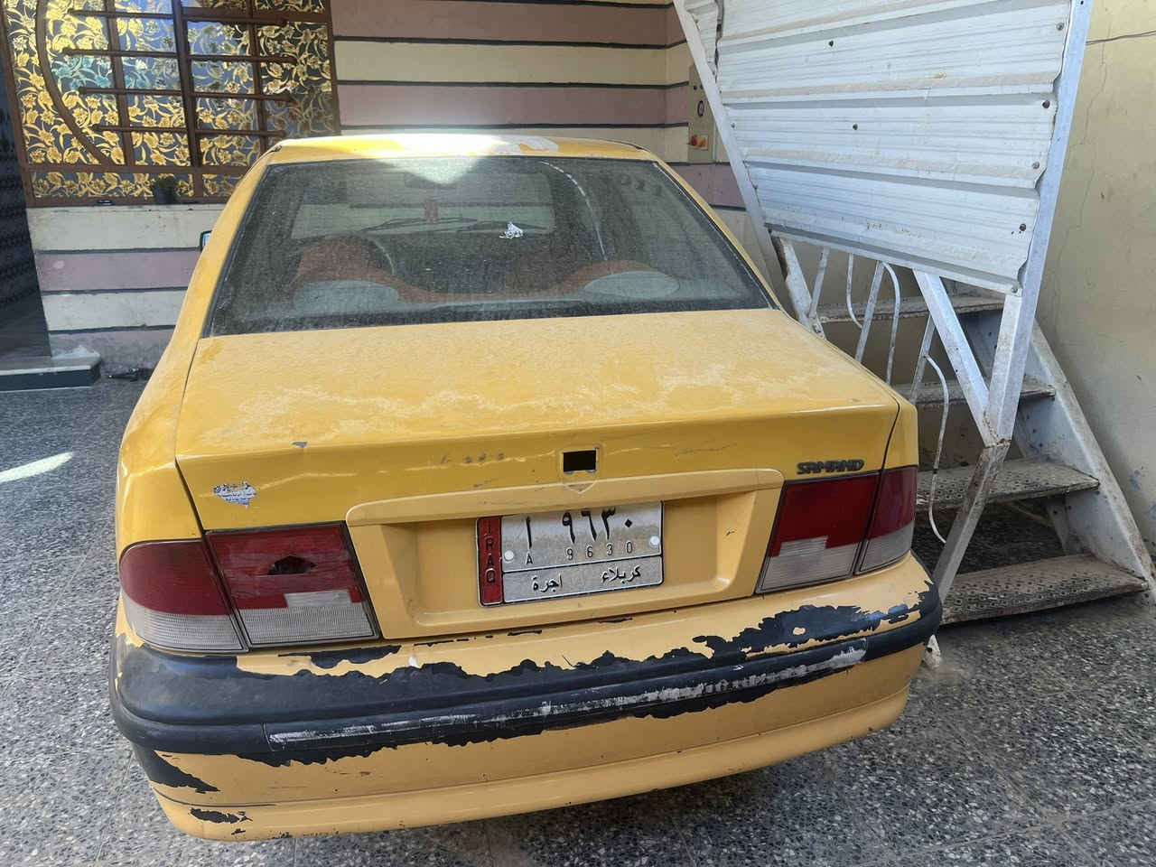 سمند موديل 11 محرك كير كورله رقم كربلاء السياره  سنويه ضايعه وساحب بيها واجهيه بدل السنويه عوزها ترتيب بيها نقوصات بس شغاله وتمشي وين ماجان مكينه وكير كارتون. تخم تاير باتري جديد مكان السياره بغداد السعر 12 ورقه رقم الهاتف *********** غير متواجد عل فيس
