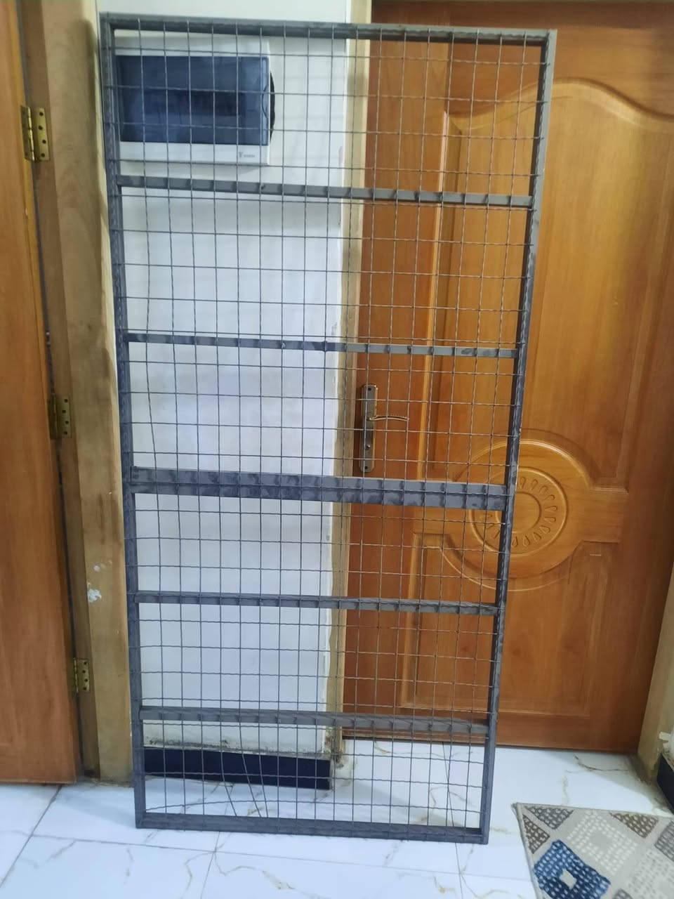 السلام عليكم اللبيع جربايه ام النفر طول ١٩٠ سانتيم والعرض ٩٠ سانتيم مكاني بغداد الجديده معلمين الرقم *********** السعر ٤٥ الف
