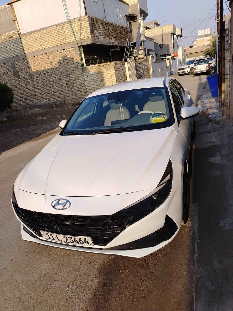 النترا ٢٠٢٣ بغداد بسمي بيضاء محرك ٢٠٠٠ بنزين رقم جديد وارد أمريكي ضرره بنيد فقط لا صبغ ولا معجون فول عدا الفتحه بصمه رادار شاشه تبريد وتدفه كشنات السعر ١٥٥ وبيه مجال مكاني بغداد حي الجهاد الحمدانيه الزراعي مقابل الديوان رقم الهاتف *********** غير متواجد عالفيس
