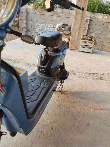 السلام عليكم،🙋 دراجه شحن للبيع موديل 23 دراجه ما ماشيه
بصمتين +تشغيل عن بعد فول مواصفات السرعه 50 نقصه بس تأير خلفي.السعر 175 بغداد جسر ديالى ✨
***********
