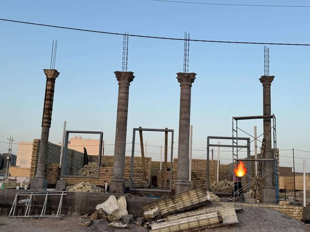 السلام عليكم
@يوجد تاجير دانك روماني ديكور ملكي

قياس 35 و 50

شغل مرتب وفخم

 يطي شكل تراثي قوي للواجهة الملكيه 

للتواصل والاستفسار

*********** وات ساب
