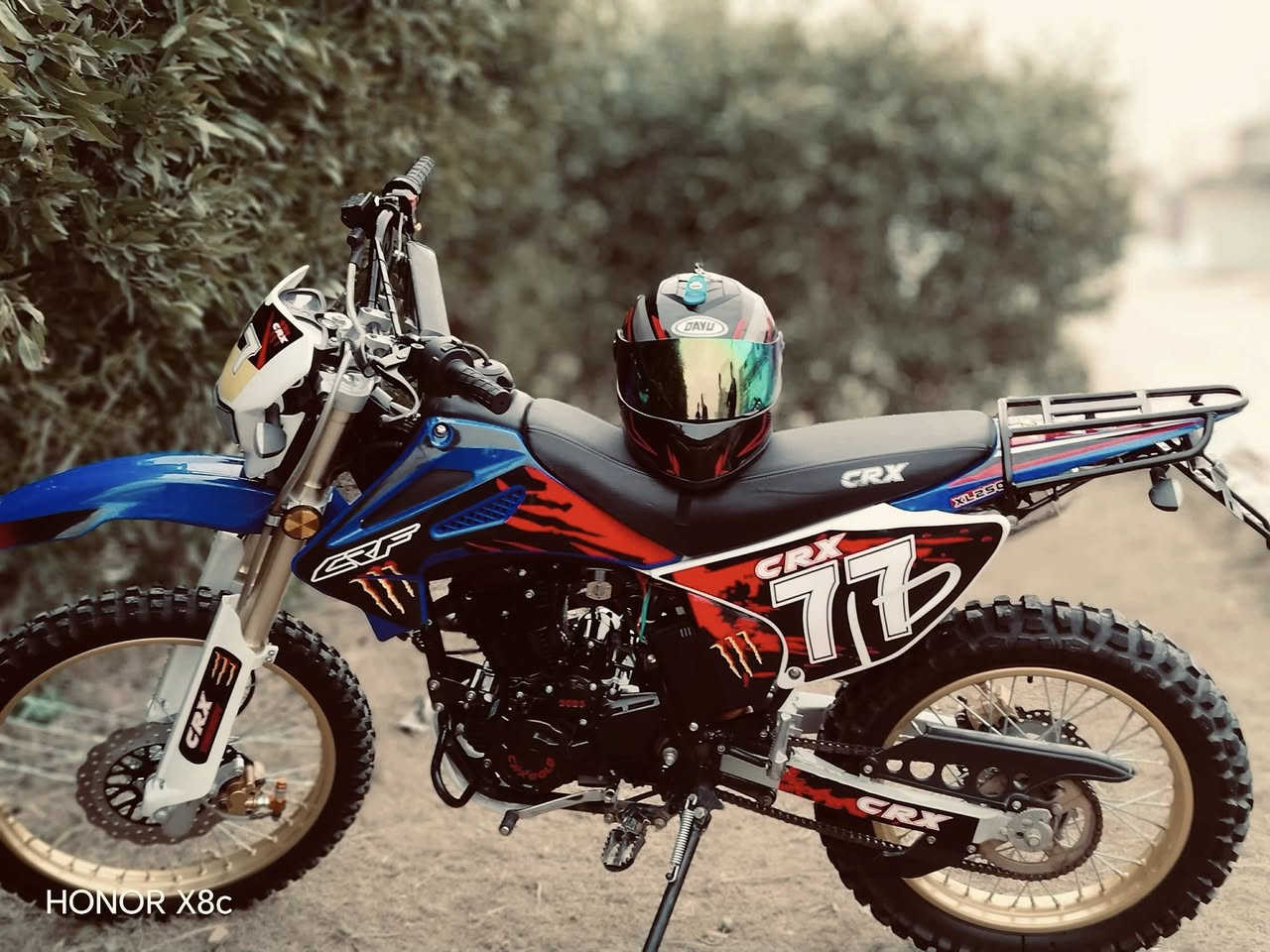 قفاز موديل2025كفاله عامه للبيع او مراوس بدايون للتفاصيل***********
