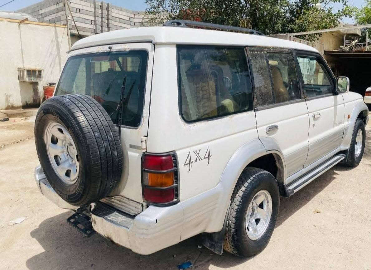 السلام عليكم
باجيرو 92بصرة رقم دولي بسمي محرك وكير في في تي فيشتين جديد سيارة جاهزه كهربائيات  ودواخل وتبريد شقال بس بي ليك طكت الصونده  السعر 38وبي مجال مكان السيارة الزبير
اتصل وتدلل
انا مكلف بلنشر
***********
