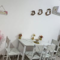 ميز • جديد • غير مستخدم