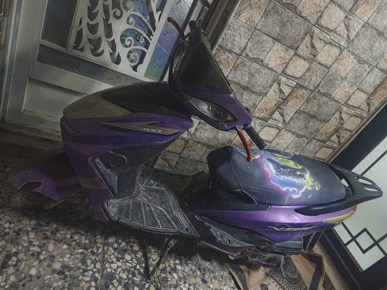 السلام عليكم سكنس صيني نضيفه كهربايات شغاله كله مجفته مره كذالك كابريتر مبدله جديده 
السعر 300 الف وبيه مجال بسيط
العنوان الميلاد قرب المتسوق ماركت.


**إذا كنت صاحب هذا الإعلان وتريد حذفه لأي سبب، رجاءا أرسل رسالة إلى الدعم الفني**