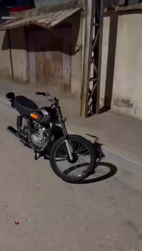 لسيجي نامه قبق مشيف ثاني تبديله دهن اله السعر 750 وبيه مجال قليل احلى من الصوره مكاني البصره ابو الخصيب هاذ رقمي ***********
