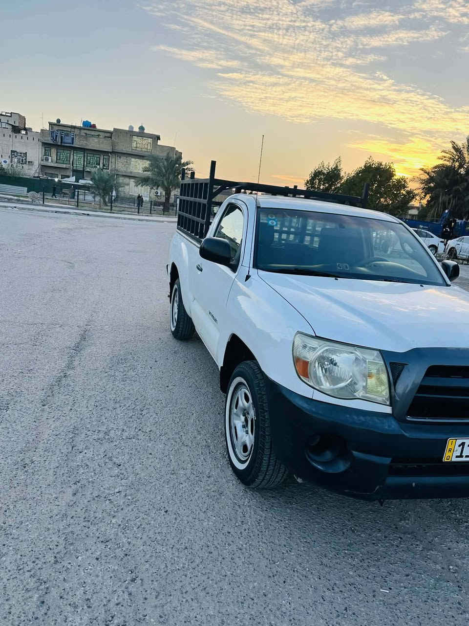 السلام عليكم تويوتا تاكوما موديل 2008 ماشيه 88 كم بغداد رحمانيه الشعله السعر 87  للاستفسار ***********
